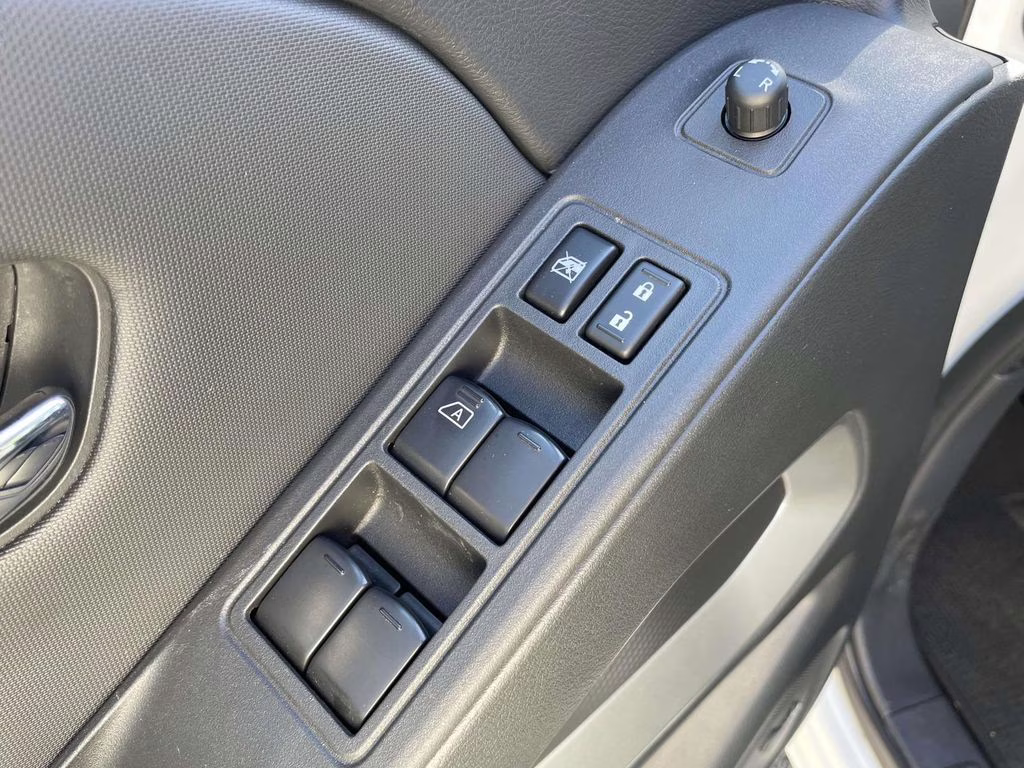 2024 Glacier White Nissan Frontier SV RWD Truck