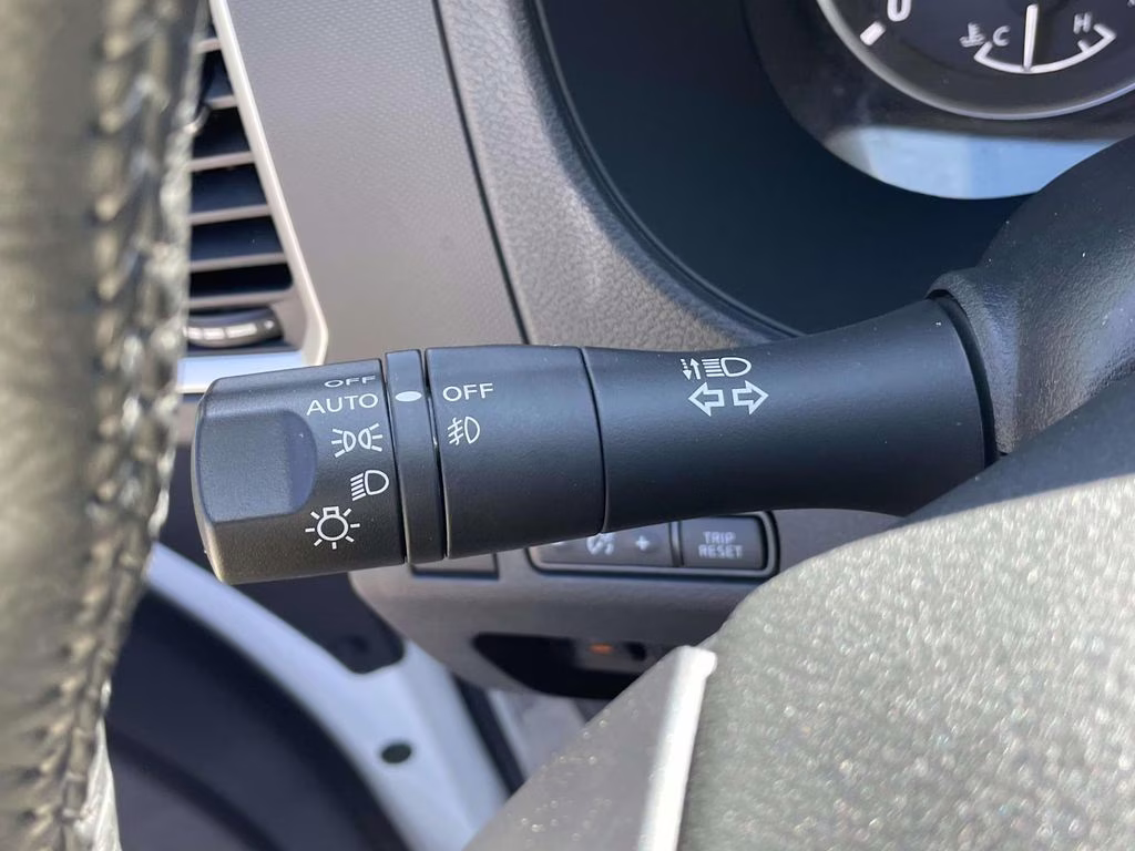 2024 Glacier White Nissan Frontier SV RWD Truck