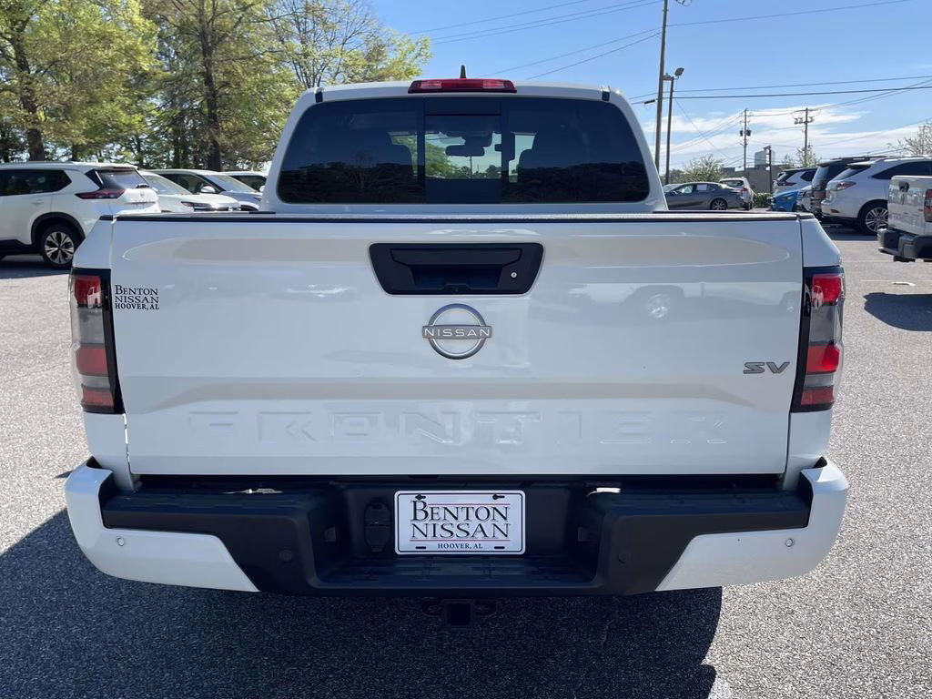 2024 Glacier White Nissan Frontier SV RWD Truck