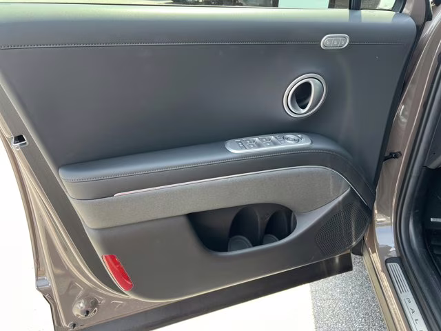 2026 Cast Iron Brown Pearl Hyundai Palisade Calligraphy FWD SUV