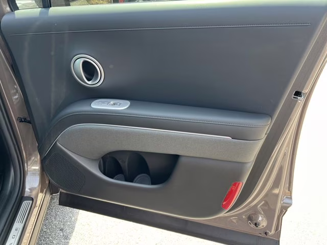2026 Cast Iron Brown Pearl Hyundai Palisade Calligraphy FWD SUV