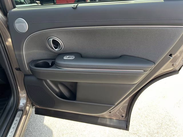 2026 Cast Iron Brown Pearl Hyundai Palisade Calligraphy FWD SUV