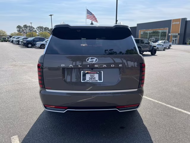 2026 Cast Iron Brown Pearl Hyundai Palisade Calligraphy FWD SUV