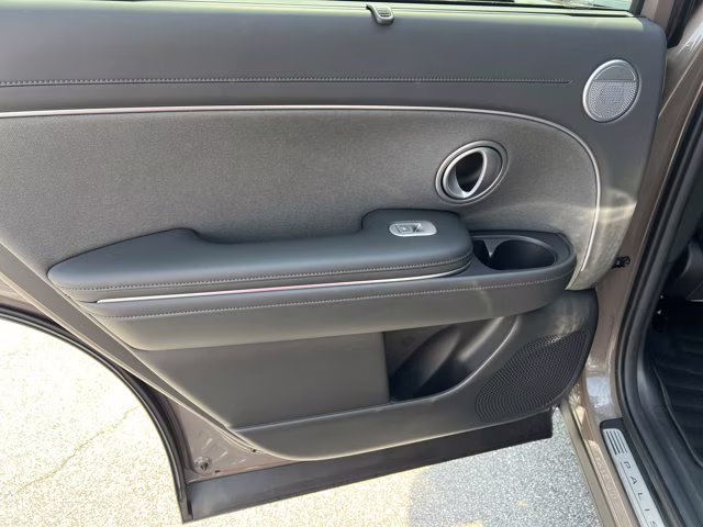 2026 Cast Iron Brown Pearl Hyundai Palisade Calligraphy FWD SUV