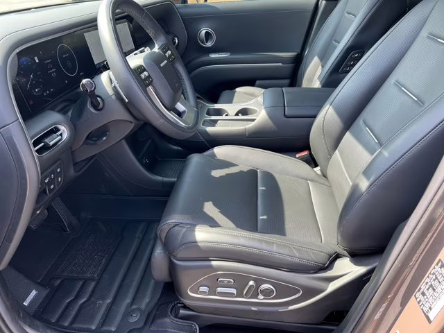 2026 Cast Iron Brown Pearl Hyundai Palisade Calligraphy FWD SUV