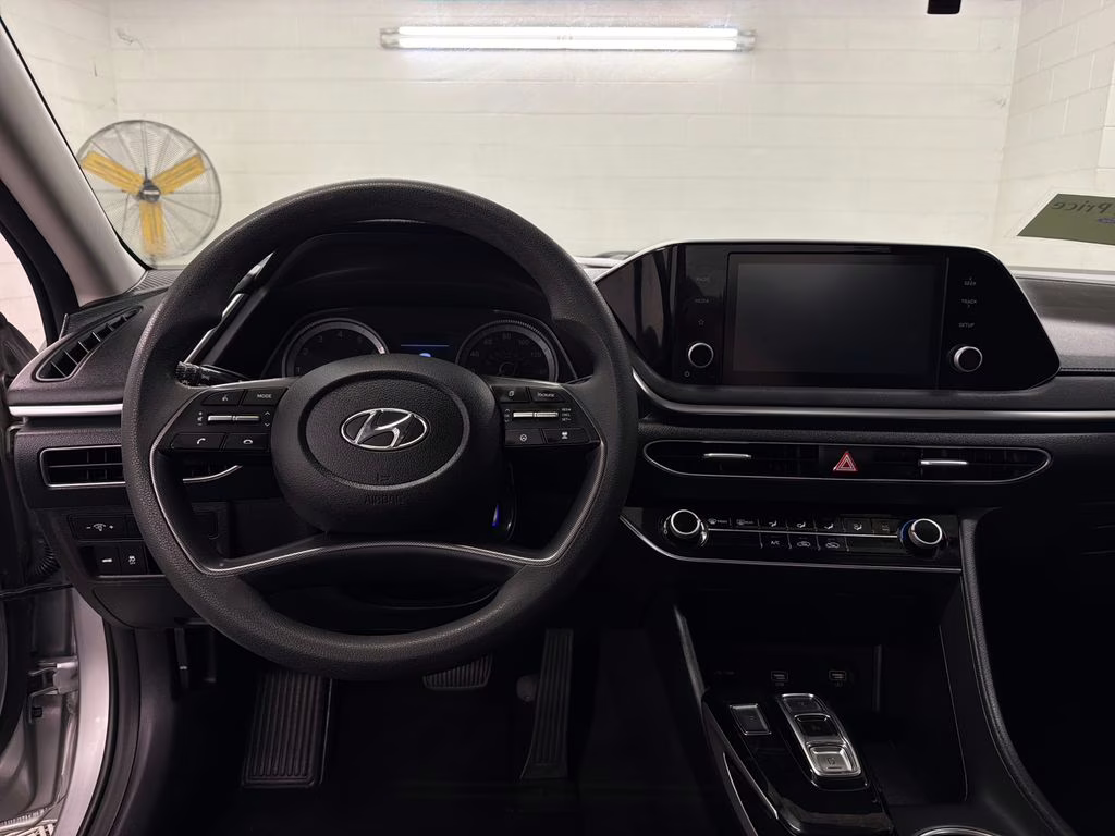 2021 Shimmering Silver Pearl Hyundai Sonata SE FWD Sedan