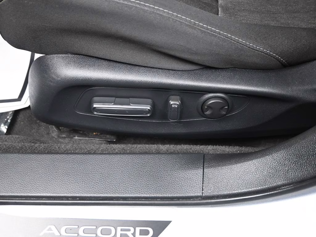 2023 Lunar Silver Metallic Honda Accord EX FWD Sedan