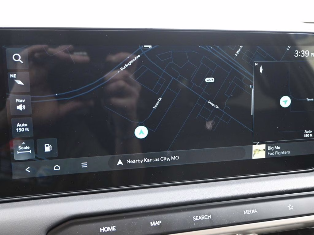 2027 Glacial White Pearl Kia Telluride LX FWD SUV