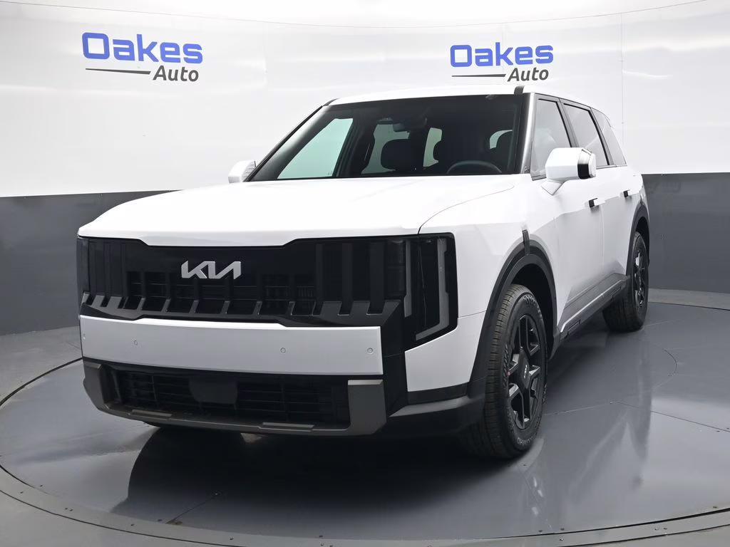 2027 Glacial White Pearl Kia Telluride LX FWD SUV