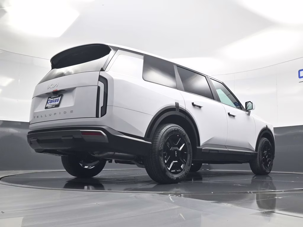 2027 Glacial White Pearl Kia Telluride LX FWD SUV