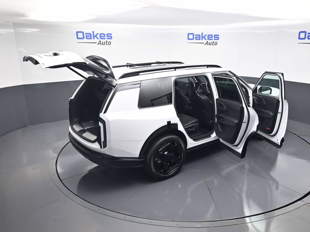 2027 Glacial White Pearl Kia Telluride Hybrid X-Line SX AWD SUV