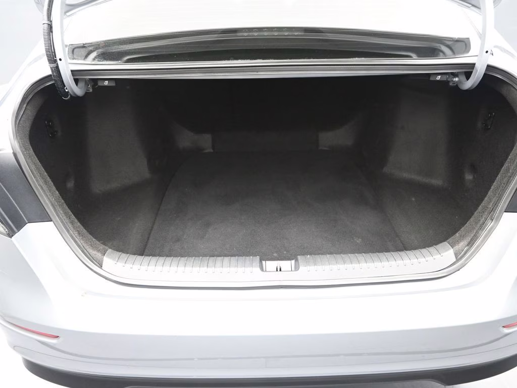 2023 Lunar Silver Metallic Honda Accord EX FWD Sedan