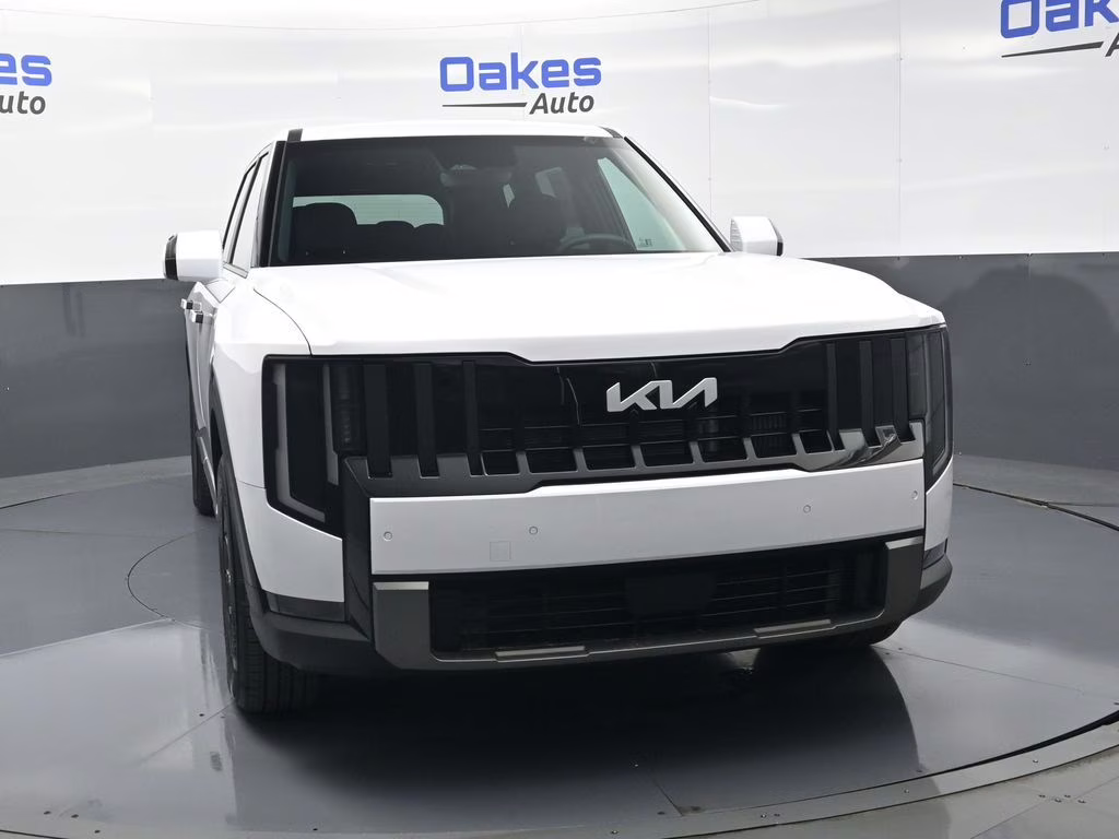 2027 Glacial White Pearl Kia Telluride LX FWD SUV