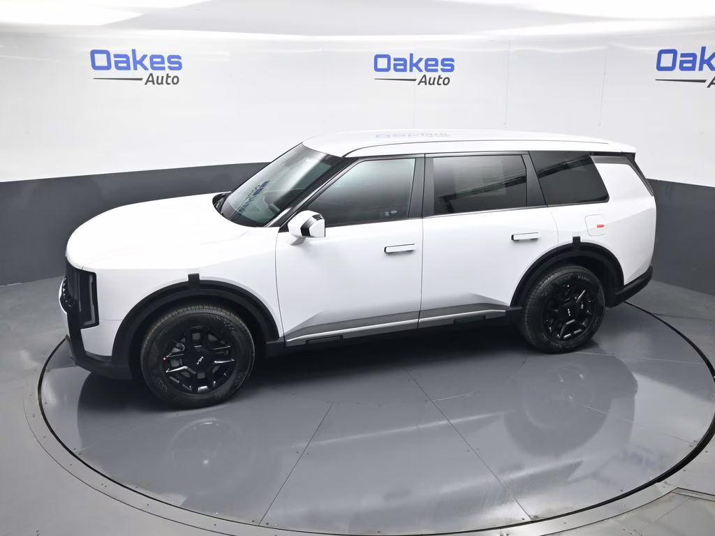 2027 Glacial White Pearl Kia Telluride LX FWD SUV