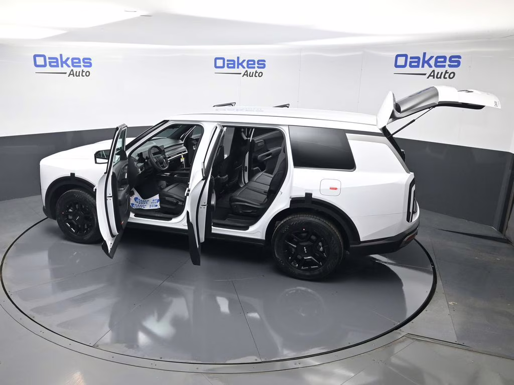 2027 Glacial White Pearl Kia Telluride LX FWD SUV