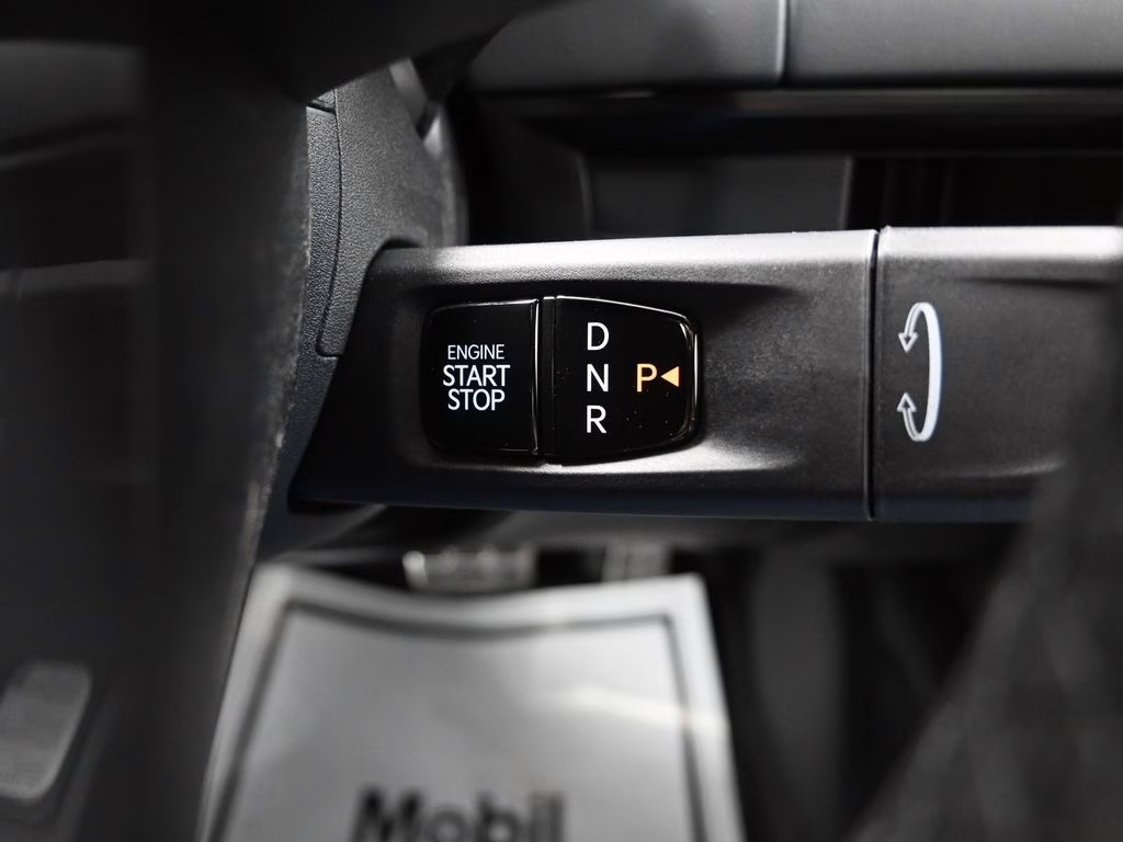 2027 Glacial White Pearl Kia Telluride Hybrid X-Line SX AWD SUV