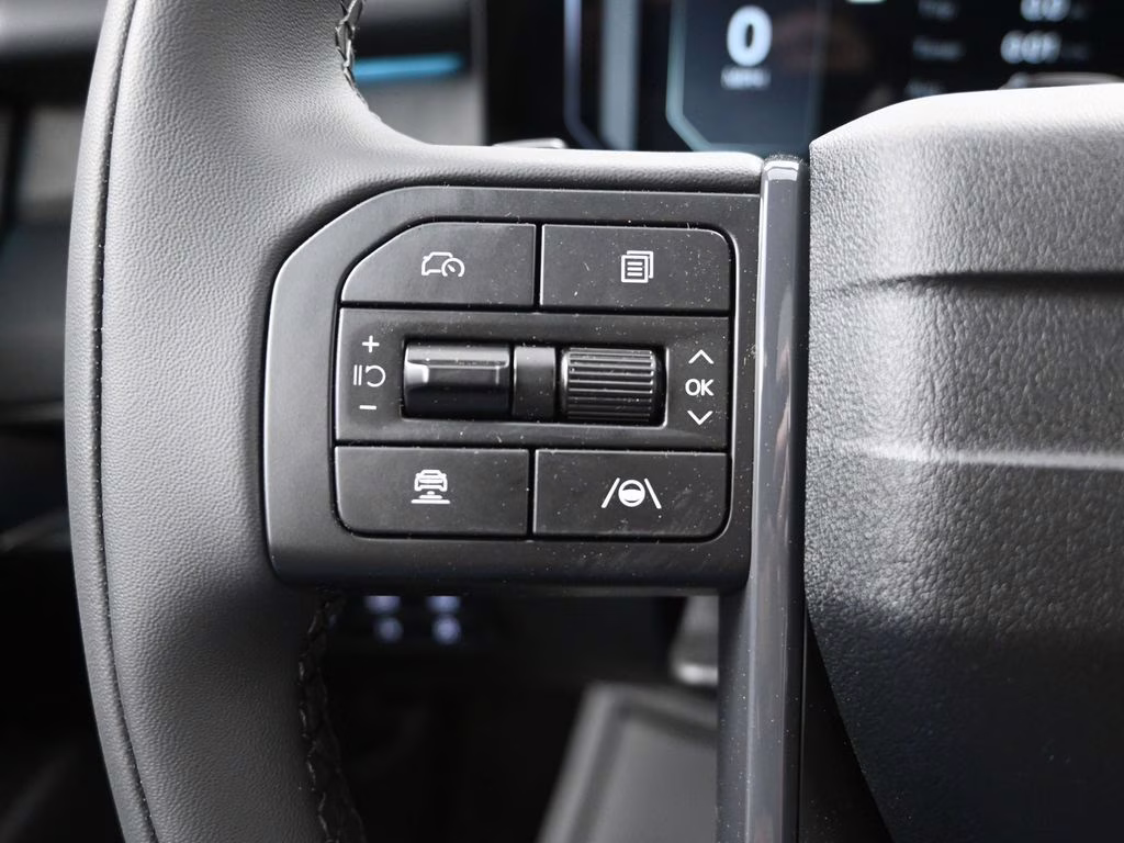 2027 Glacial White Pearl Kia Telluride Hybrid X-Line SX AWD SUV