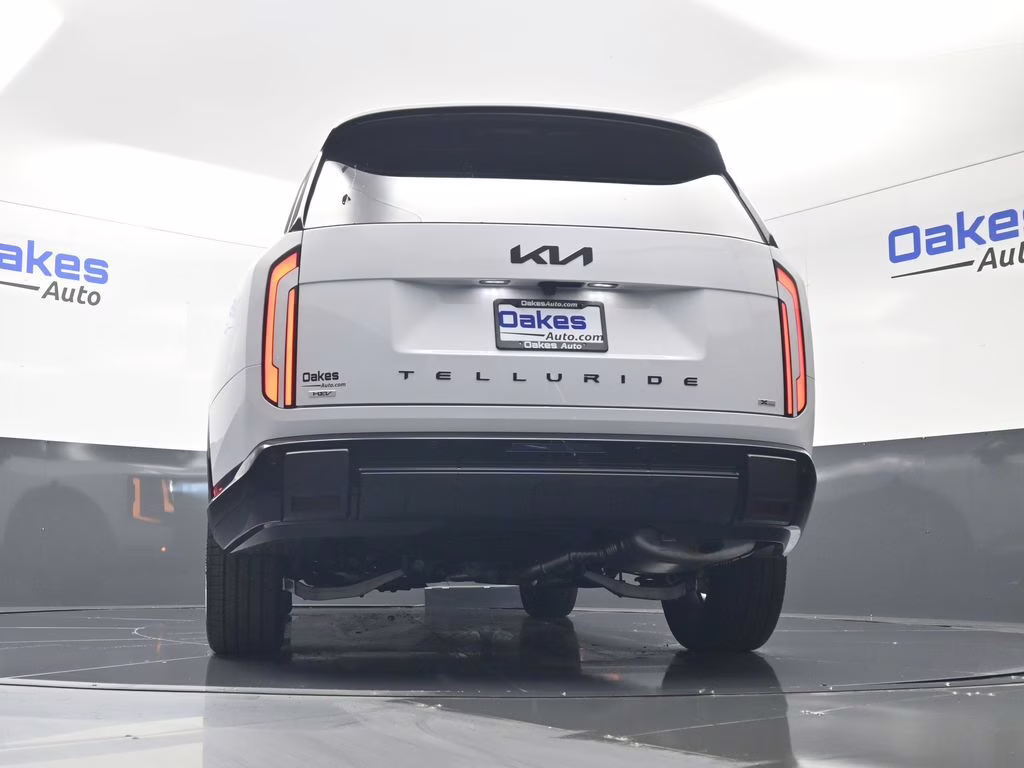 2027 Glacial White Pearl Kia Telluride Hybrid X-Line SX AWD SUV
