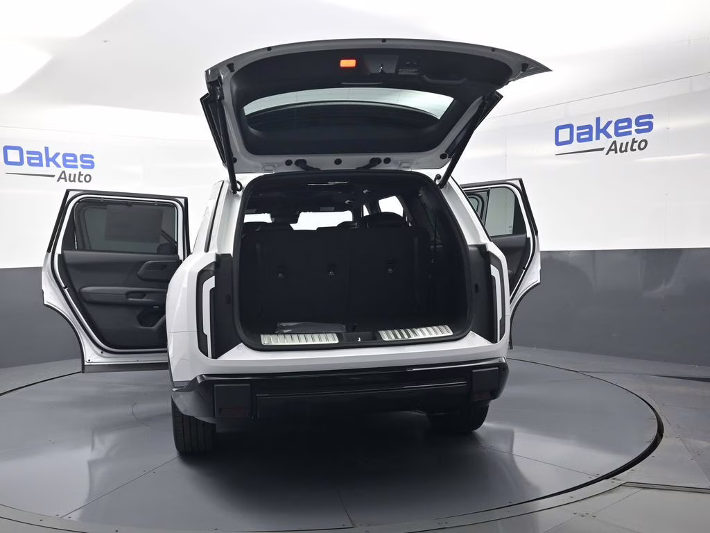 2027 Glacial White Pearl Kia Telluride Hybrid X-Line SX AWD SUV