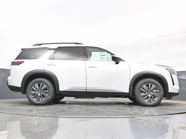 2026 Everest White Pearl Tricoat Nissan Pathfinder SV FWD SUV