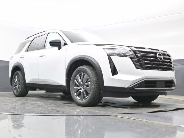 2026 Everest White Pearl Tricoat Nissan Pathfinder SV FWD SUV