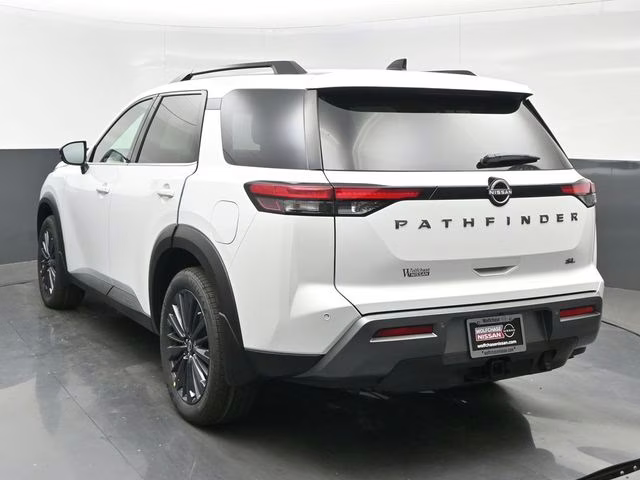 2026 Everest White Pearl Tricoat Nissan Pathfinder SL FWD SUV