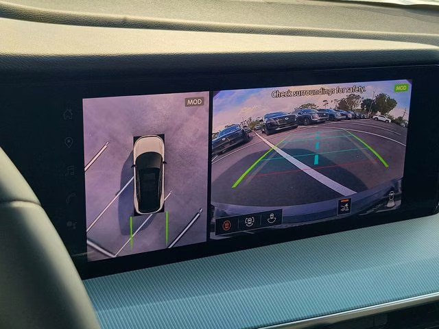 2026 Champagne Silver Metallic Nissan Murano Platinum AWD SUV