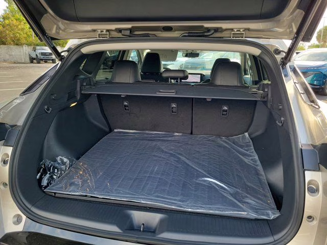 2026 Champagne Silver Metallic Nissan Murano Platinum AWD SUV