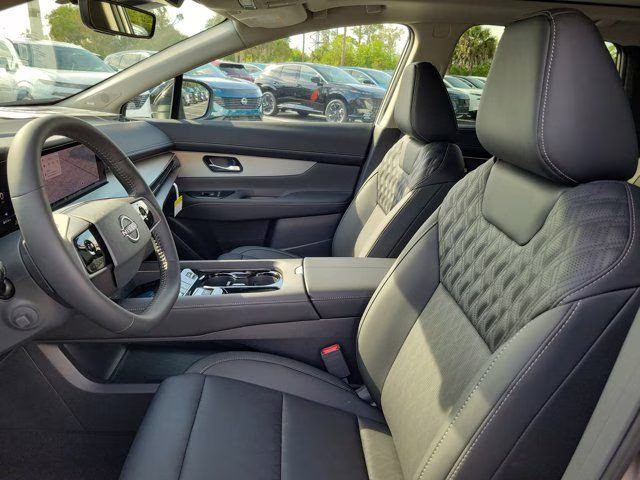 2026 Champagne Silver Metallic Nissan Murano Platinum AWD SUV