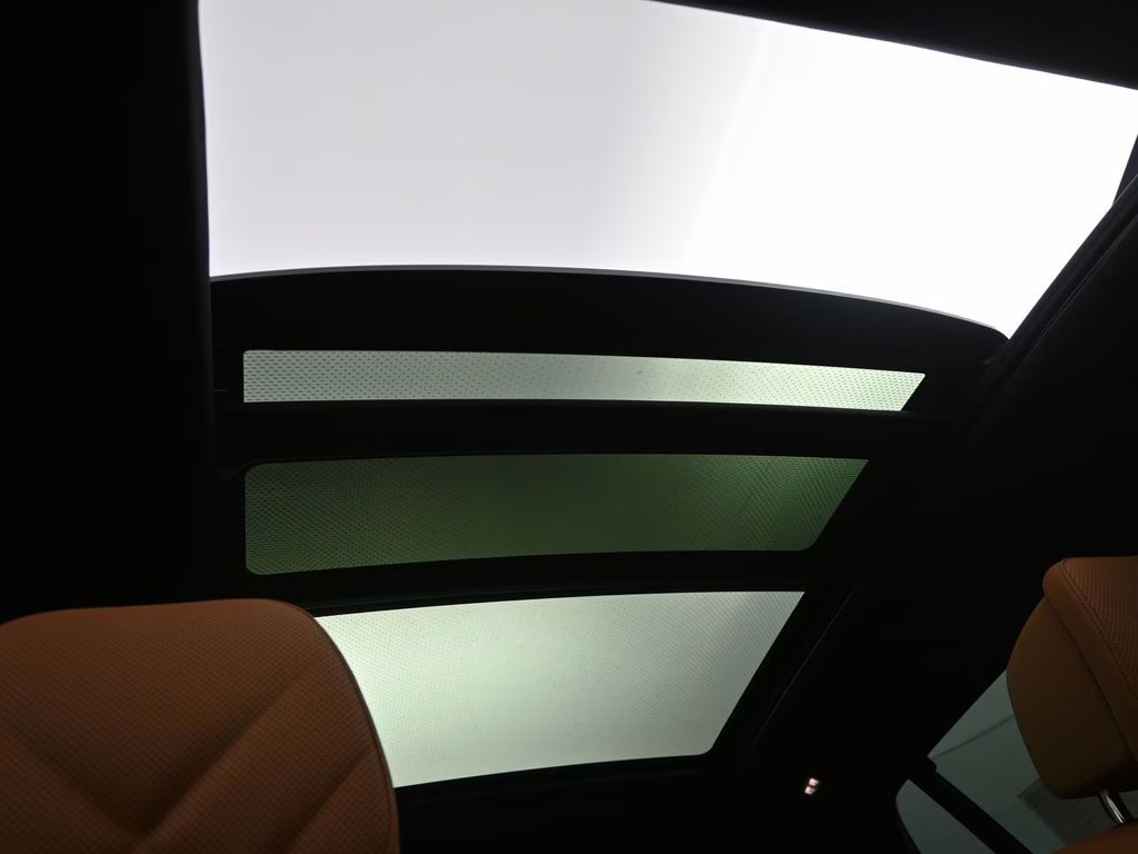 2026 Dravit Grey Metallic BMW X5 M60i AWD SUV