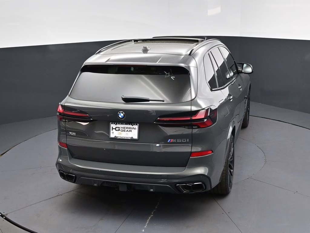2026 Dravit Grey Metallic BMW X5 M60i AWD SUV