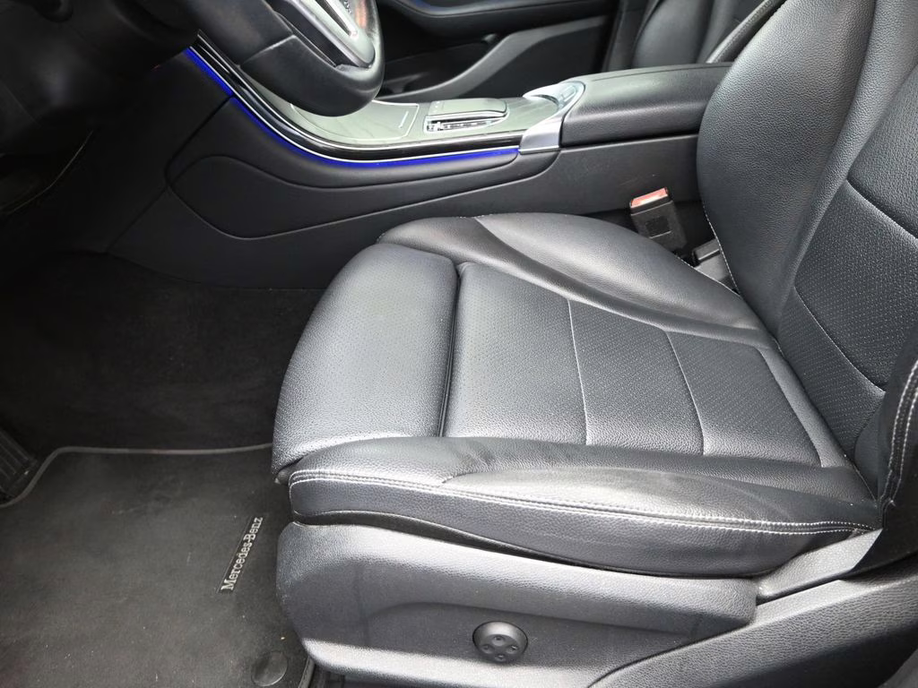 2021 Black Mercedes-Benz GLC GLC 300 RWD SUV