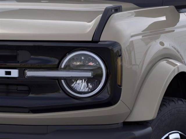 2026 Desert Sand Ford Bronco Outer Banks 4X4 SUV