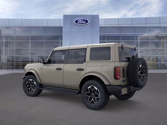 2026 Desert Sand Ford Bronco Outer Banks 4X4 SUV