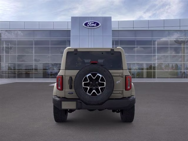 2026 Desert Sand Ford Bronco Outer Banks 4X4 SUV