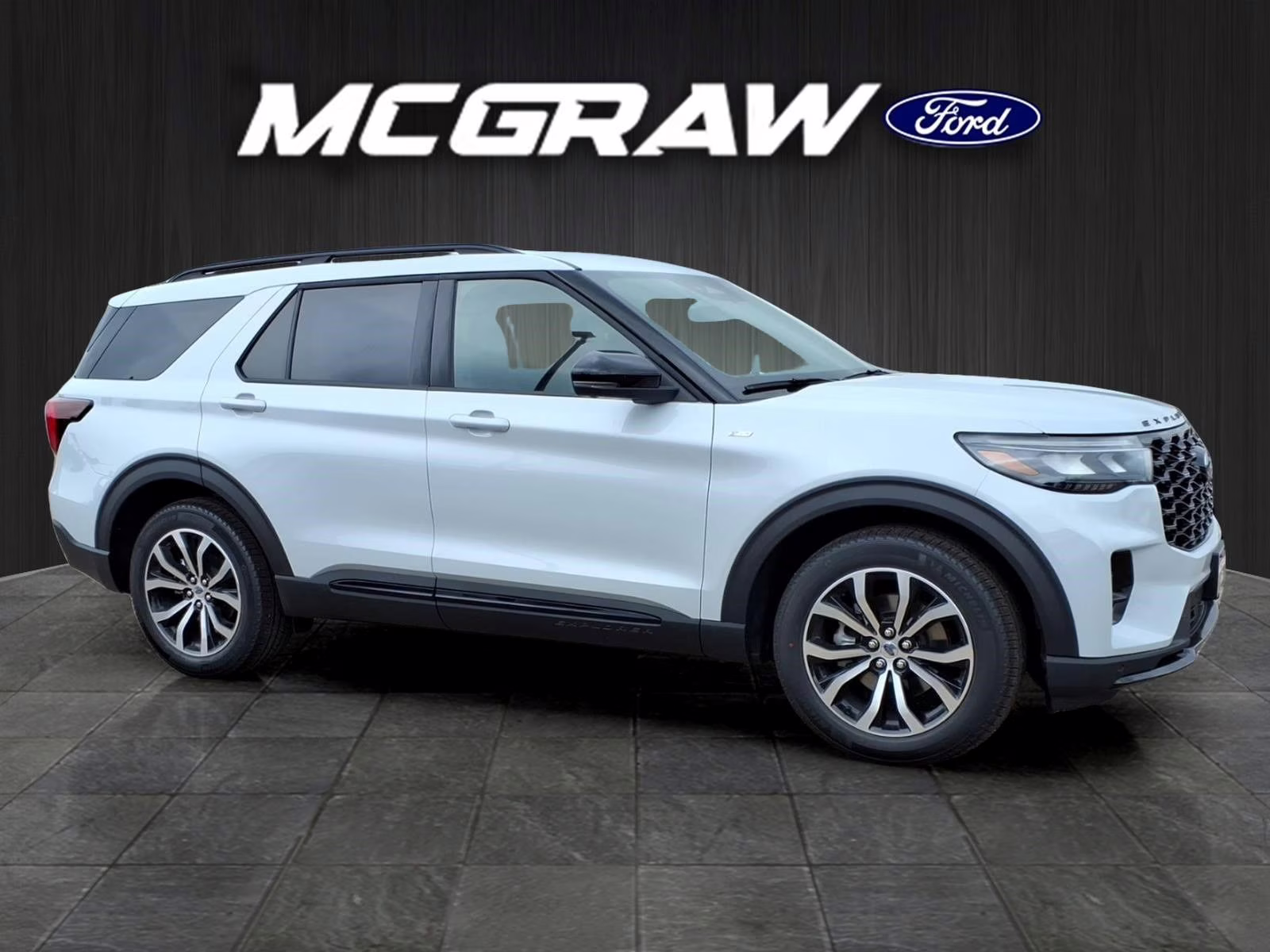 2026 White Ford Explorer ST-Line RWD SUV