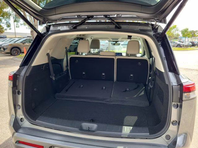 2026 Gun Metallic Nissan Pathfinder SL FWD SUV
