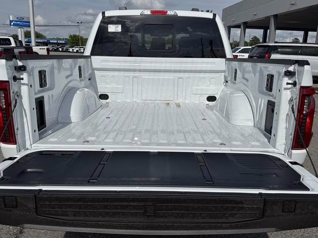 2026 Oxford White Ford F-150 XLT RWD Truck