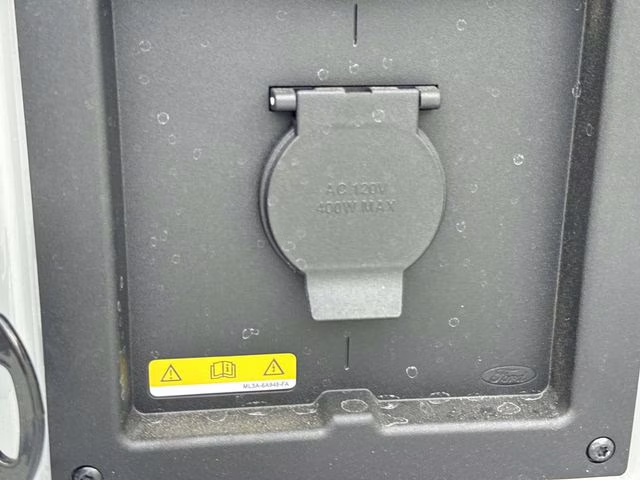 2026 Avalanche Ford F-150 XLT RWD Truck