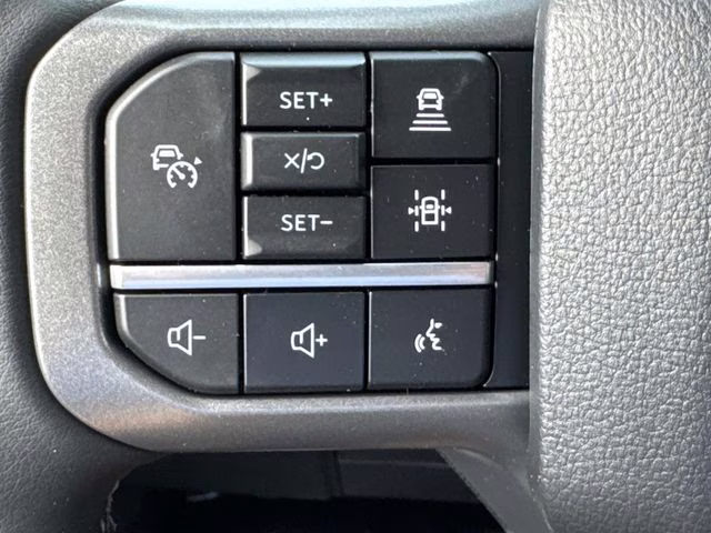 2026 Avalanche Ford F-150 XLT RWD Truck