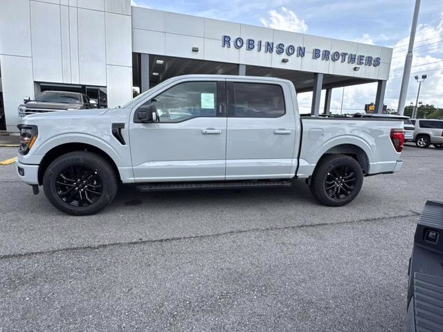 2026 Avalanche Ford F-150 XLT RWD Truck