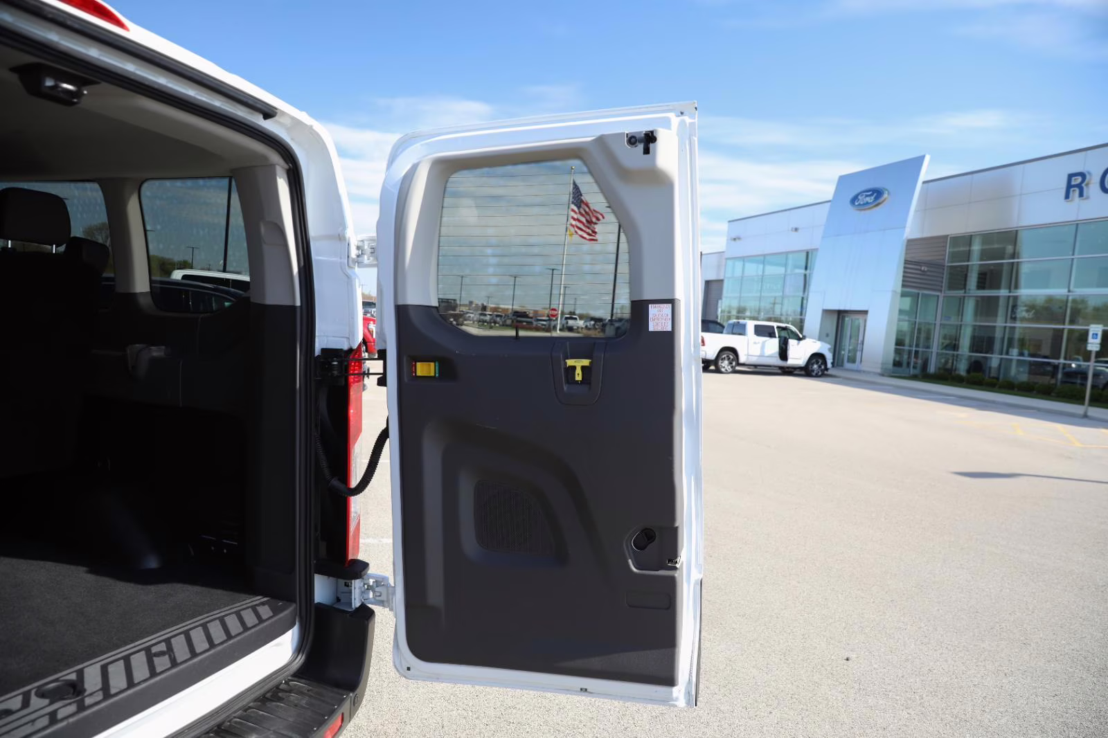 2024 Oxford White Ford Transit 350 XLT RWD Van