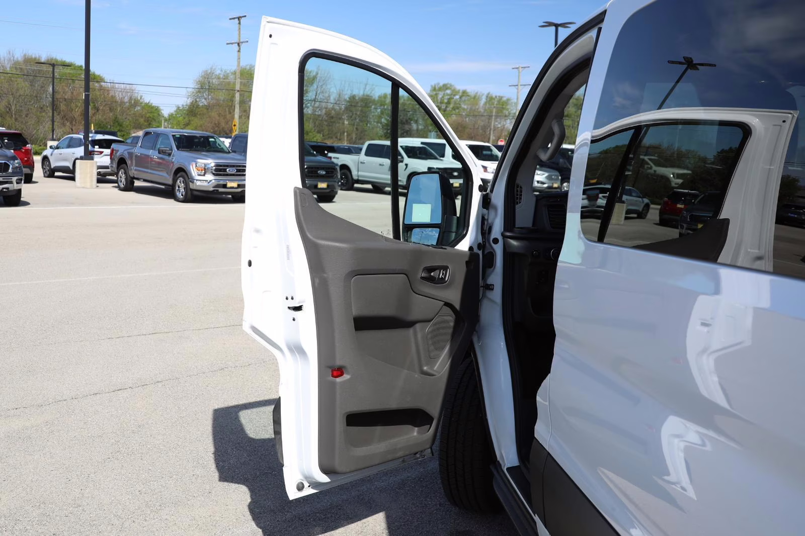 2024 Oxford White Ford Transit 350 XLT RWD Van