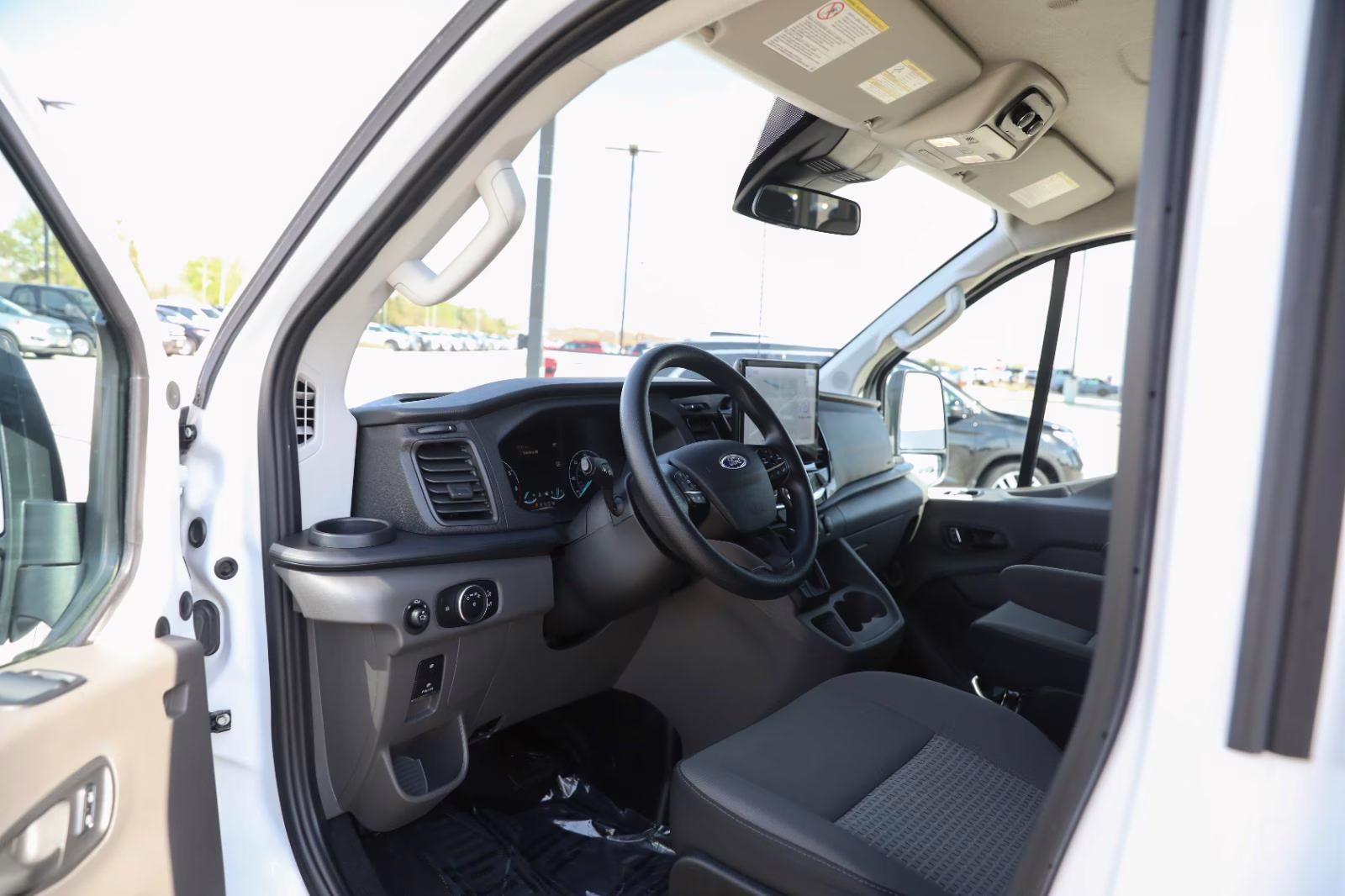 2024 Oxford White Ford Transit 350 XLT RWD Van