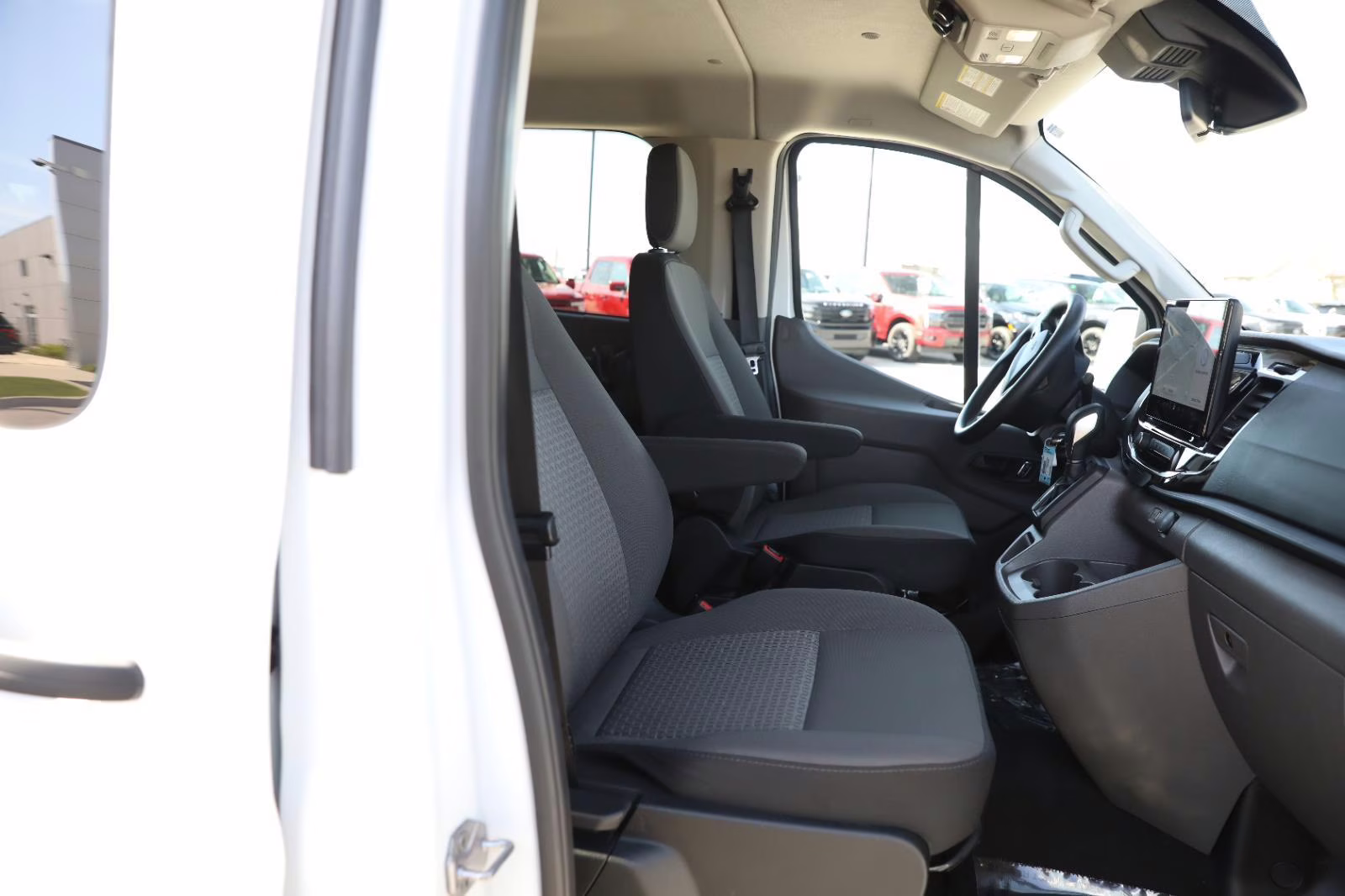2024 Oxford White Ford Transit 350 XLT RWD Van