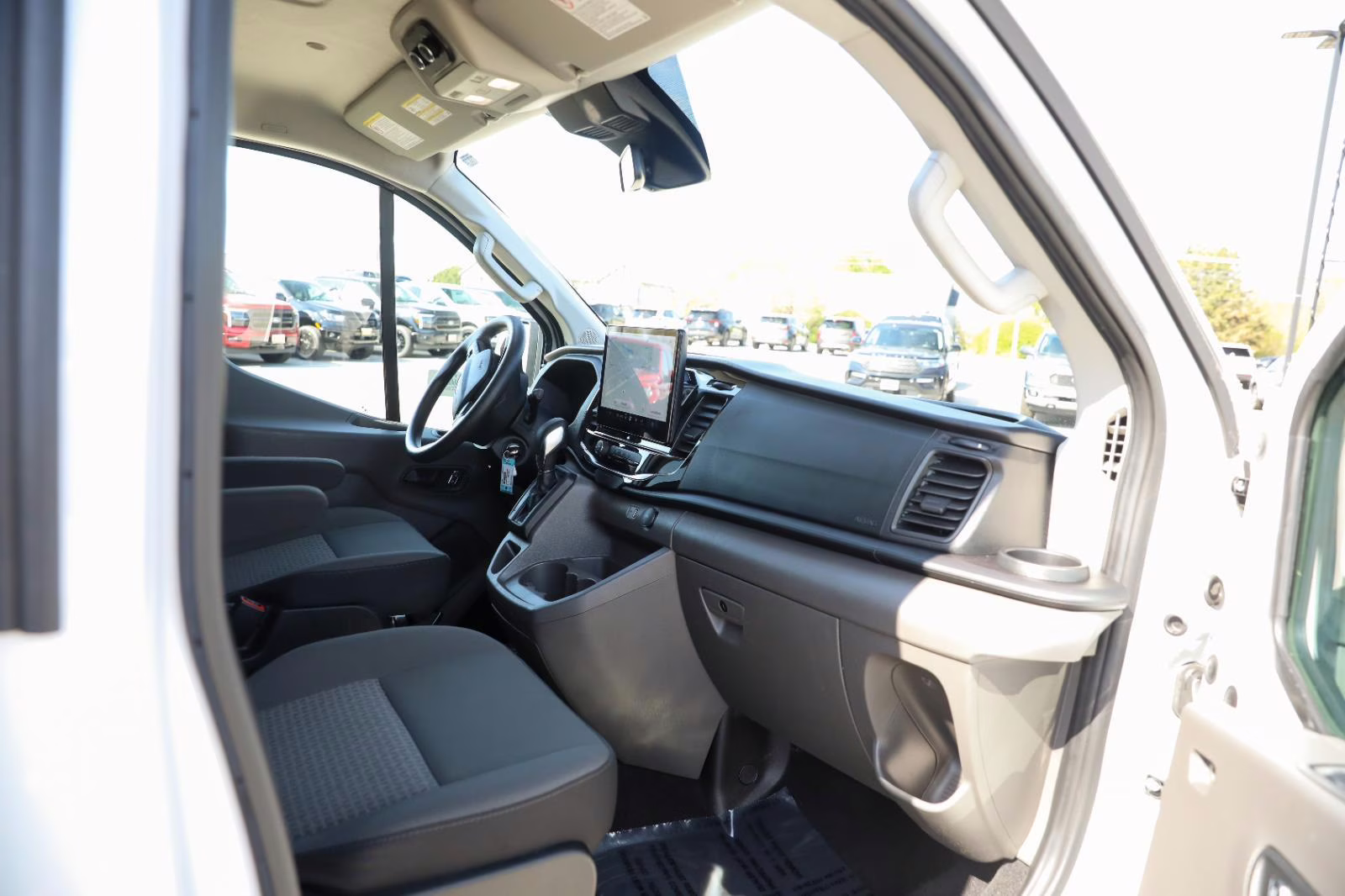 2024 Oxford White Ford Transit 350 XLT RWD Van