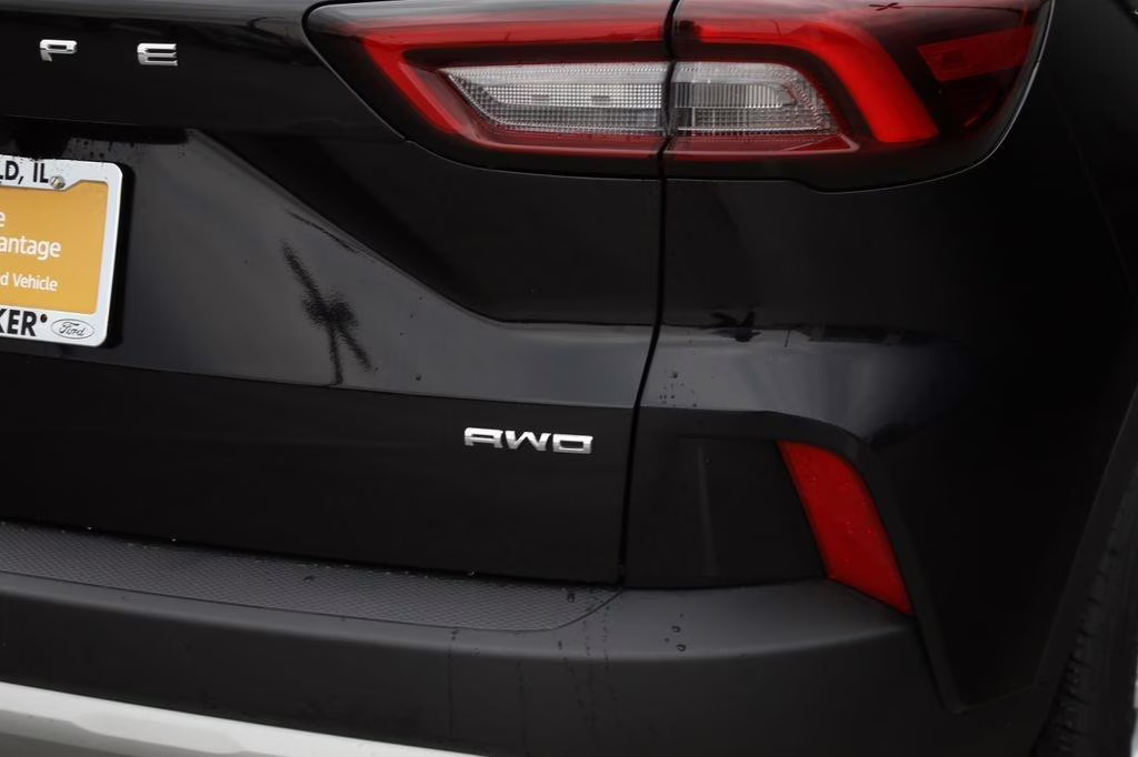 2023 Agate Black Ford Escape Active AWD SUV