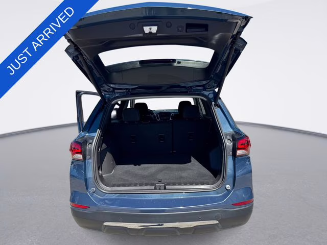 2024 Lakeshore Blue Chevrolet Equinox LT FWD SUV