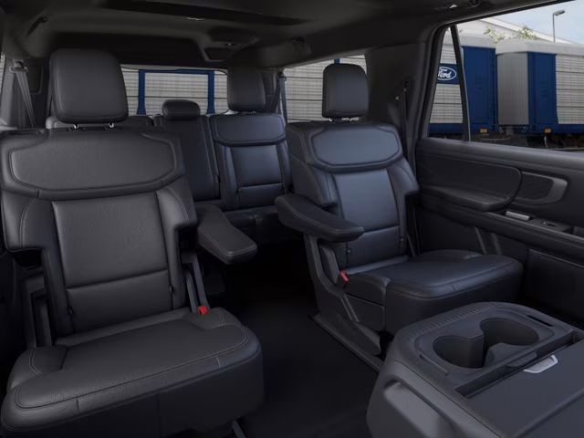 2026 Star White Metallic Tri-Coat Ford Expedition Max Platinum 4X4 SUV