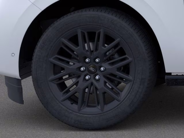 2026 Star White Metallic Tri-Coat Ford Expedition Max Platinum 4X4 SUV